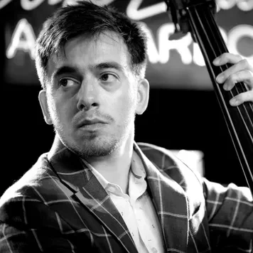 DylanShermanBNW2.JPG-sqLg DylanShermanBNW2.JPG-sqLg