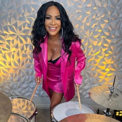 Sheila-E.-Approved-Photo-2-4 Sheila-E.-Approved-Photo-2-4