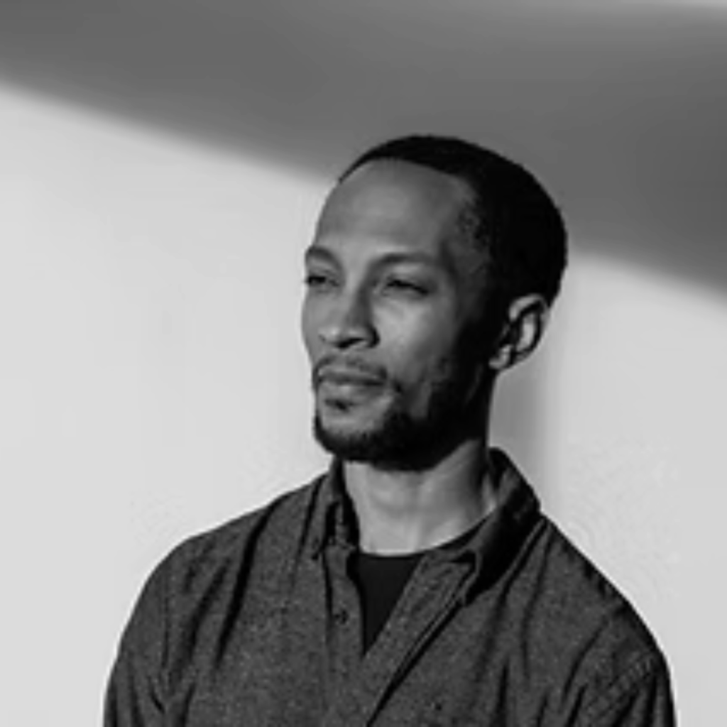 marcus elliot